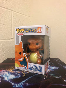 Funko POP! Games: Pokemon CHARIZARD Figure #843 w/ Protector